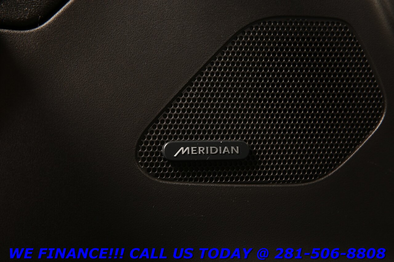 2018 Jaguar F-Pace 2018 25t Prestige AWD NAV PANO BLIND HEATSEAT   - Photo 9 - Houston, TX 77031