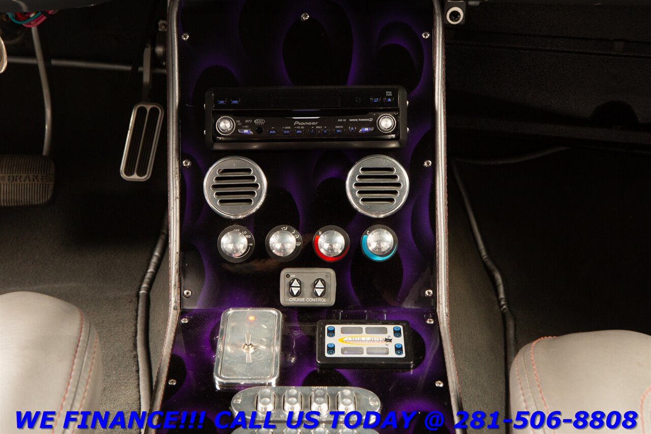 1958 Chevrolet Impala ONE OF A KIND CUSTOM 65th ANN. EDITION AIR RIDE - Photo 27 - Houston, TX 77031