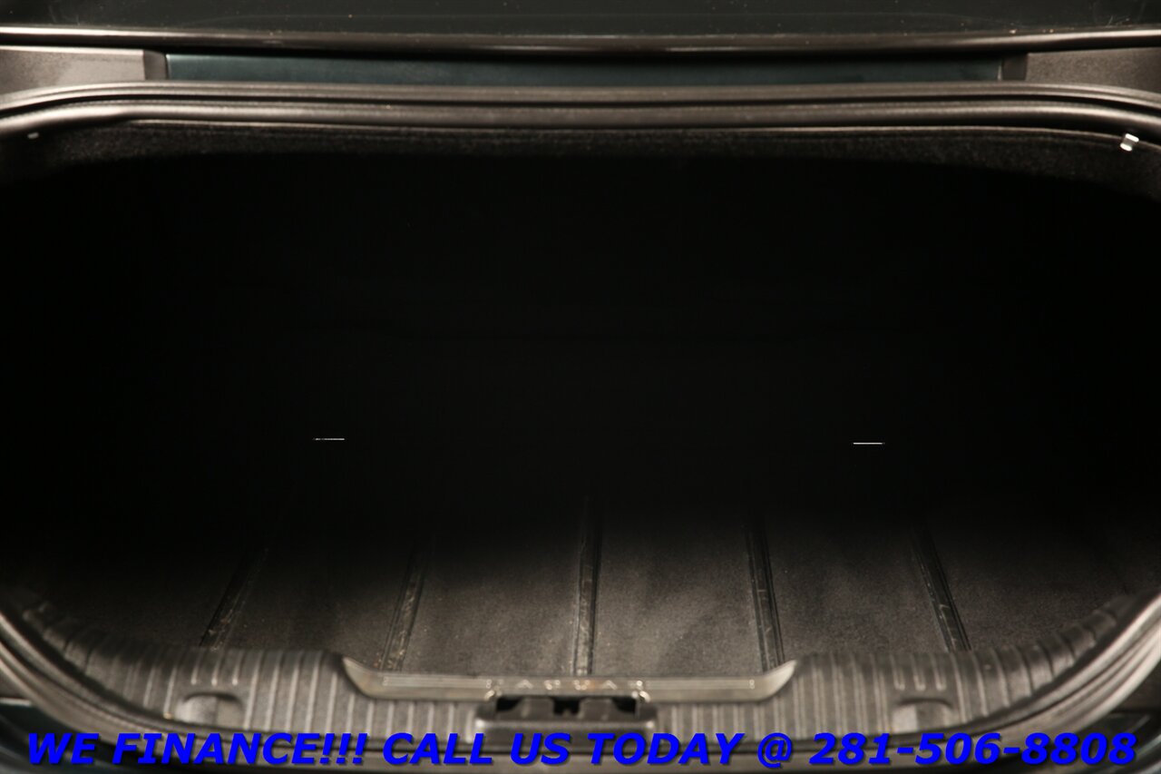 2011 Jaguar XJ 2011 NAV PANO HEAT/COOL SEAT BOWERS 69K MLS   - Photo 22 - Houston, TX 77031