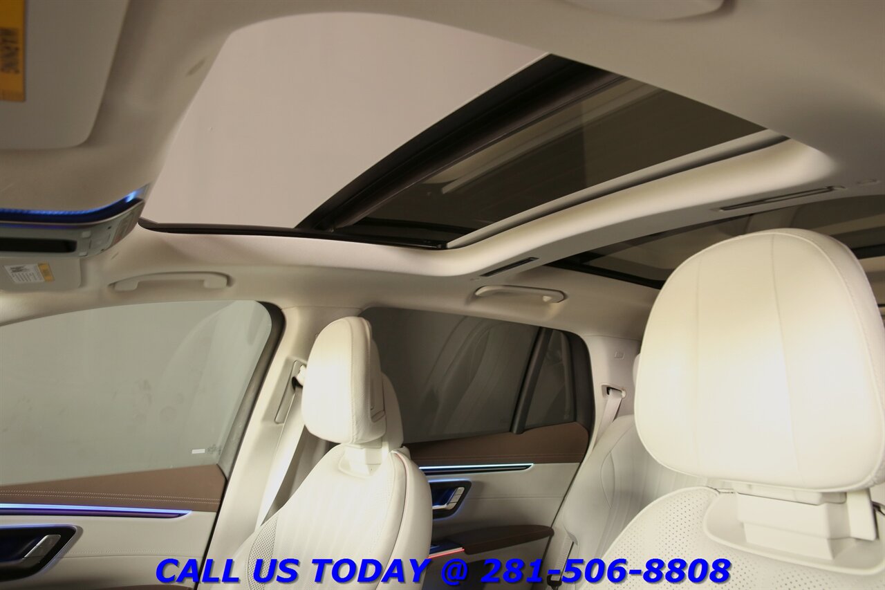 2023 Mercedes-Benz EQS 450+ SUV 2023 Premium NAV PANO ADAPTcruise BURMESTER 30K Mi - Photo 12 - Houston, TX 77031