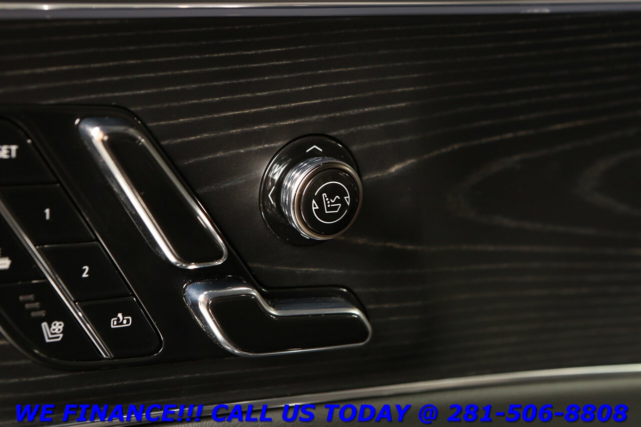 2024 Cadillac LYRIQ 2024 Sport 2 NAV PANO ADAPT BLIND MASSAGE 19KW UPG   - Photo 26 - Houston, TX 77031