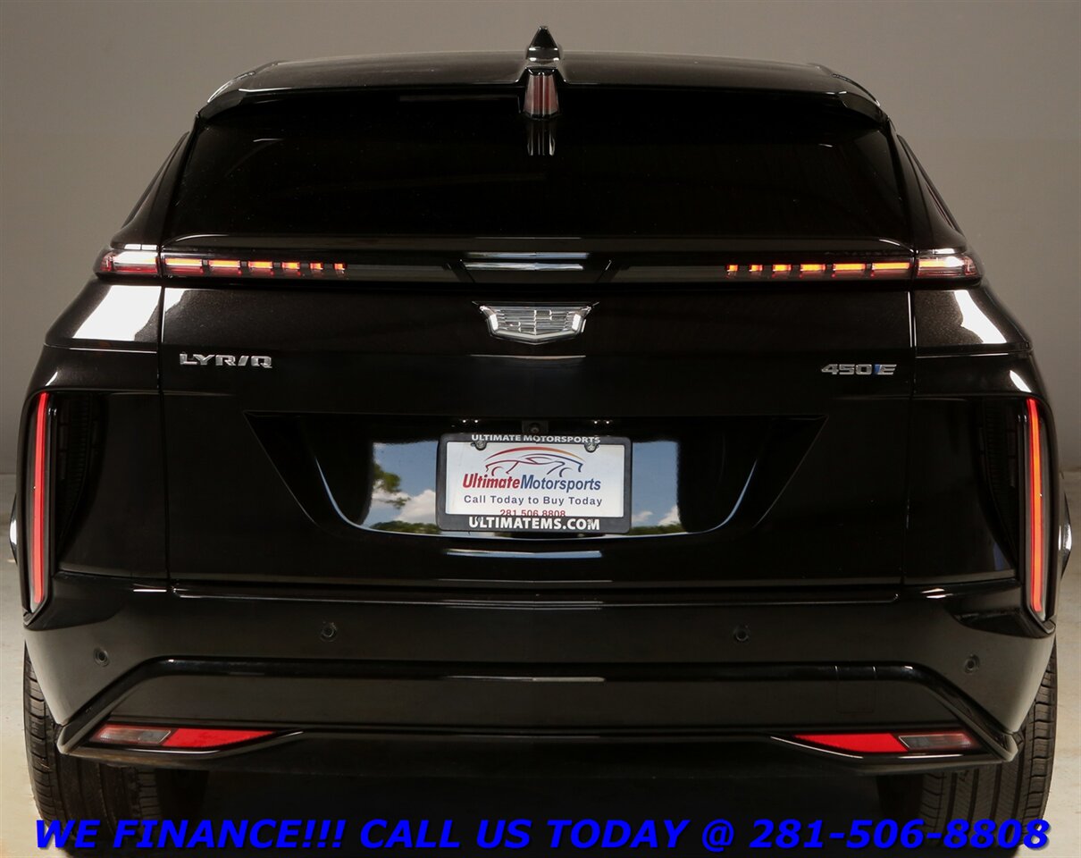 2024 Cadillac LYRIQ 2024 Sport 2 NAV PANO ADAPT BLIND MASSAGE 19KW UPG   - Photo 5 - Houston, TX 77031
