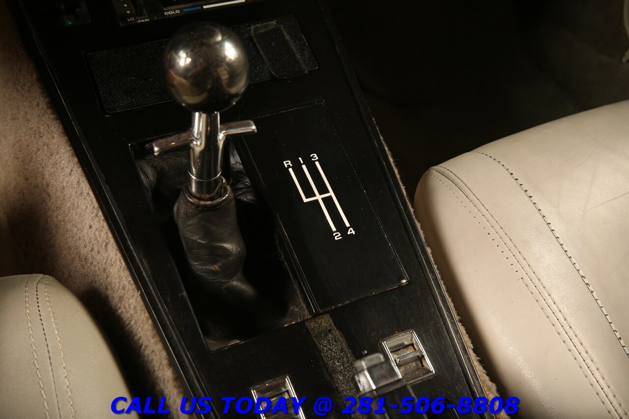 1979 Chevrolet Corvette 1979 C3 COUPE 5.7L V8 MANUAL 4-SPEED 58K MLS   - Photo 18 - Houston, TX 77031