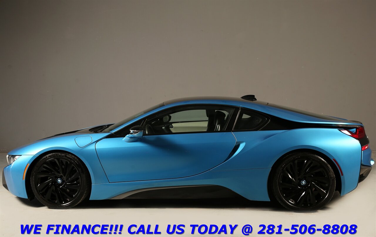 2015 BMW i8 2015 AWD TERA WORLD NAV HUD CARBON ROOF 74K MLS   - Photo 4 - Houston, TX 77031