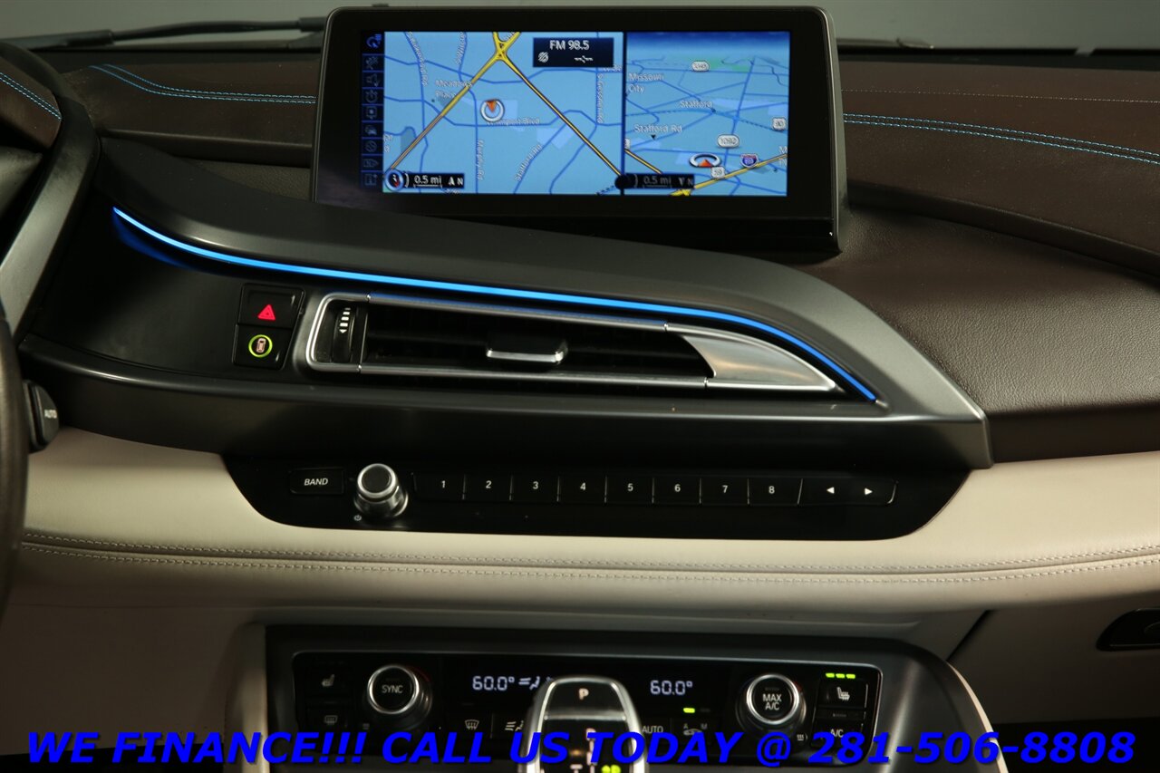 2015 BMW i8 2015 AWD TERA WORLD NAV HUD CARBON ROOF 74K MLS   - Photo 17 - Houston, TX 77031