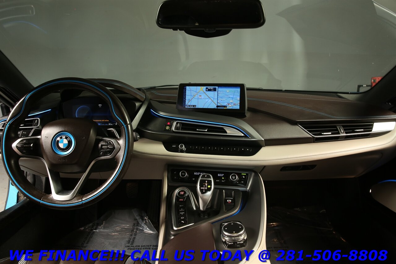 2015 BMW i8 2015 AWD TERA WORLD NAV HUD CARBON ROOF 74K MLS   - Photo 3 - Houston, TX 77031