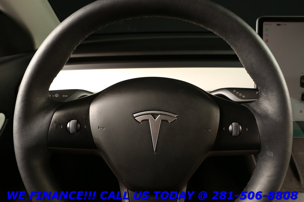 2022 Tesla Model Y 2022 Long Range AWD FSD NAV PANO BLIND 22K   - Photo 15 - Houston, TX 77031