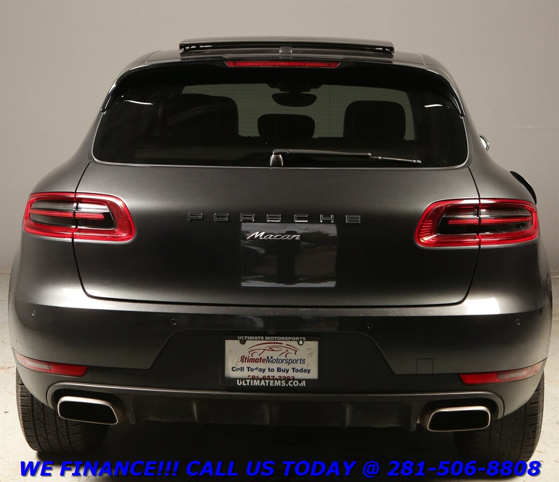 2018 Porsche Macan 2018 AWD NAV PANO SPORT HEATSEAT CAMERA 55K   - Photo 5 - Houston, TX 77031