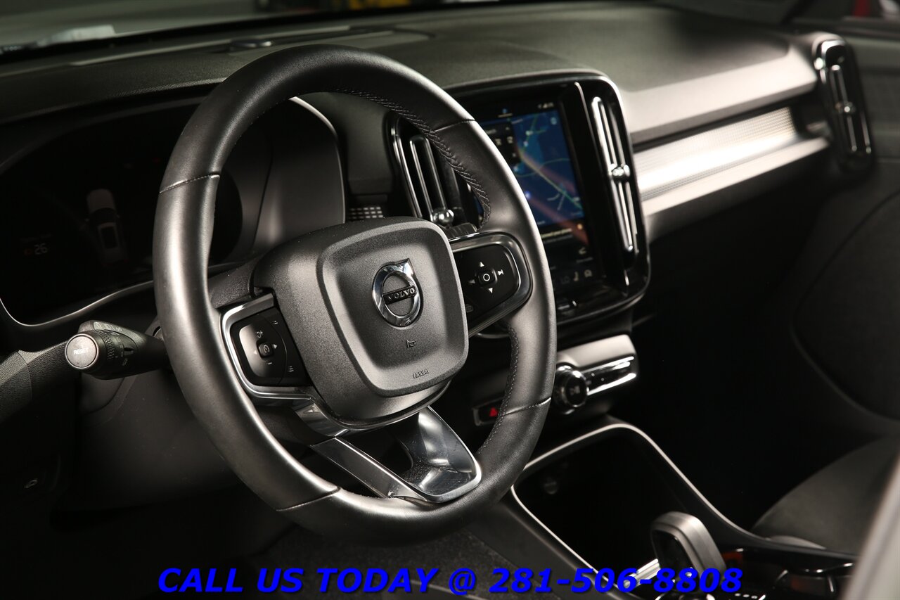 2022 Volvo XC40 Recharge 2022 Twin Plus AWD NAV PANO BLIS 360CAM CARPLAY - Photo 10 - Houston, TX 77031