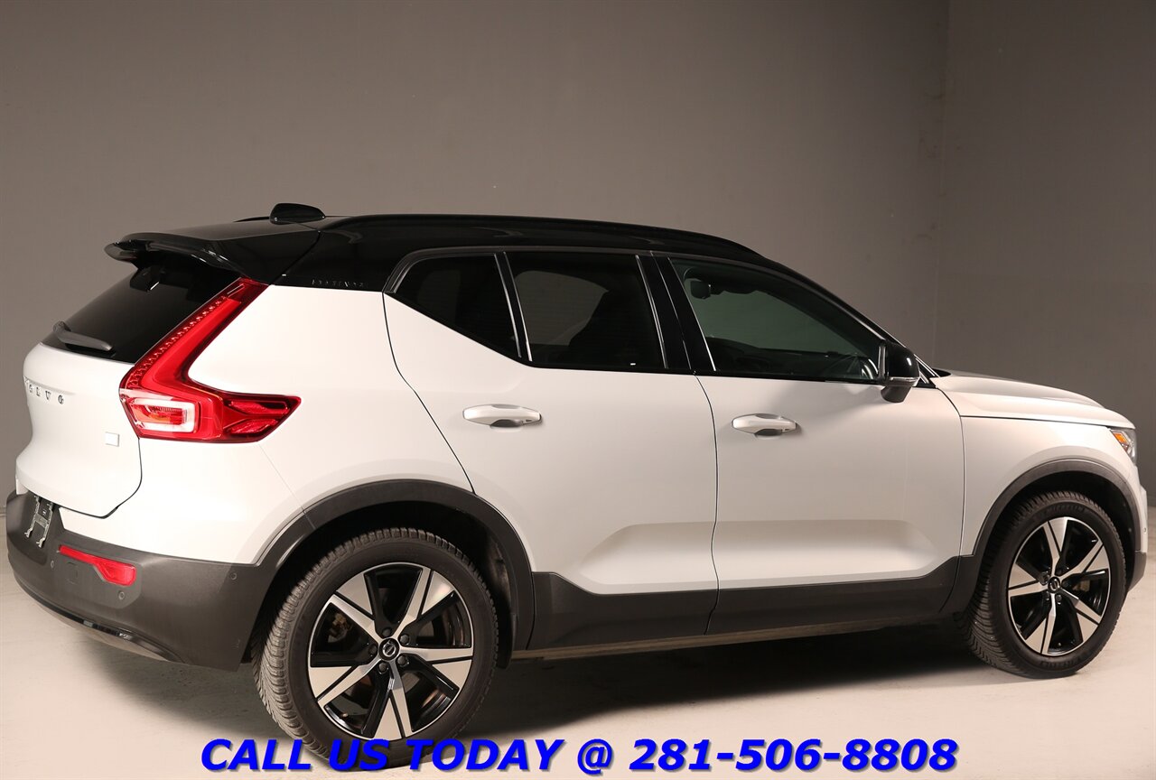 2022 Volvo XC40 Recharge 2022 Twin Plus AWD NAV PANO BLIS 360CAM CARPLAY - Photo 6 - Houston, TX 77031