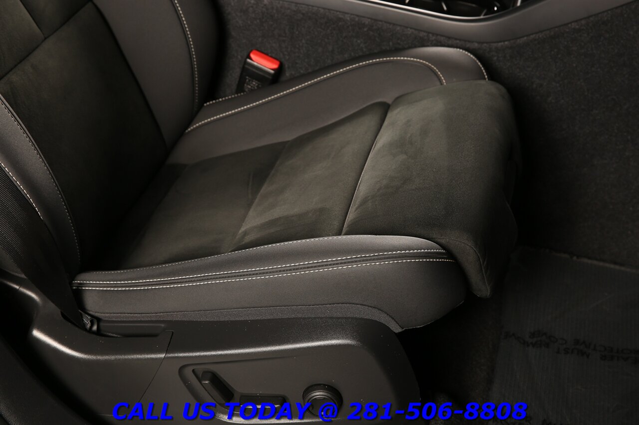 2022 Volvo XC40 Recharge 2022 Twin Plus AWD NAV PANO BLIS 360CAM CARPLAY - Photo 20 - Houston, TX 77031