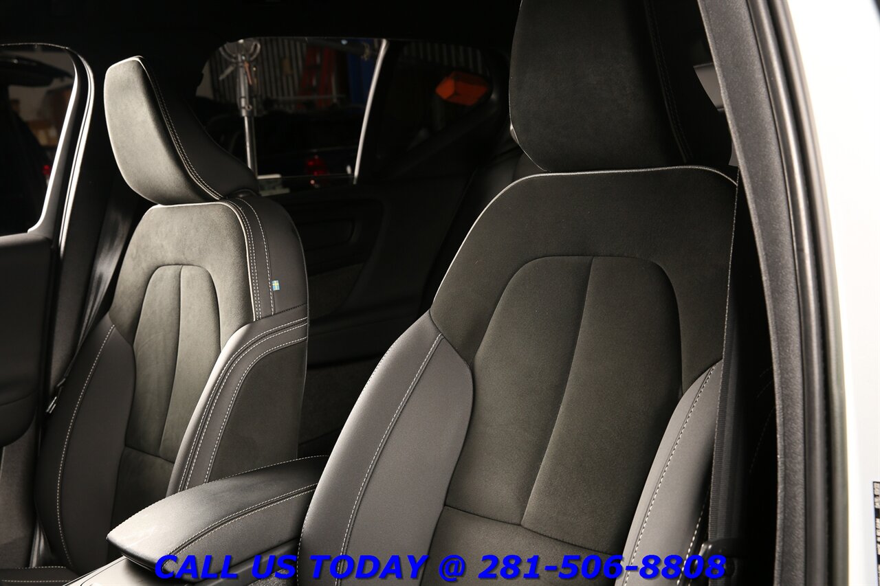 2022 Volvo XC40 Recharge 2022 Twin Plus AWD NAV PANO BLIS 360CAM CARPLAY - Photo 12 - Houston, TX 77031