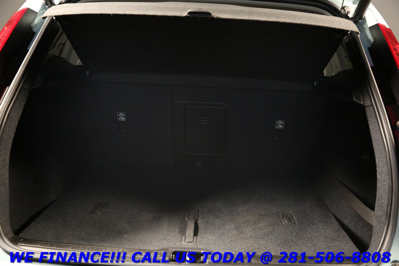 2019 Volvo XC40 2019 T5 Momentum AWD NAV PANO HEATSEAT CRPLAY PREM   - Photo 23 - Houston, TX 77031