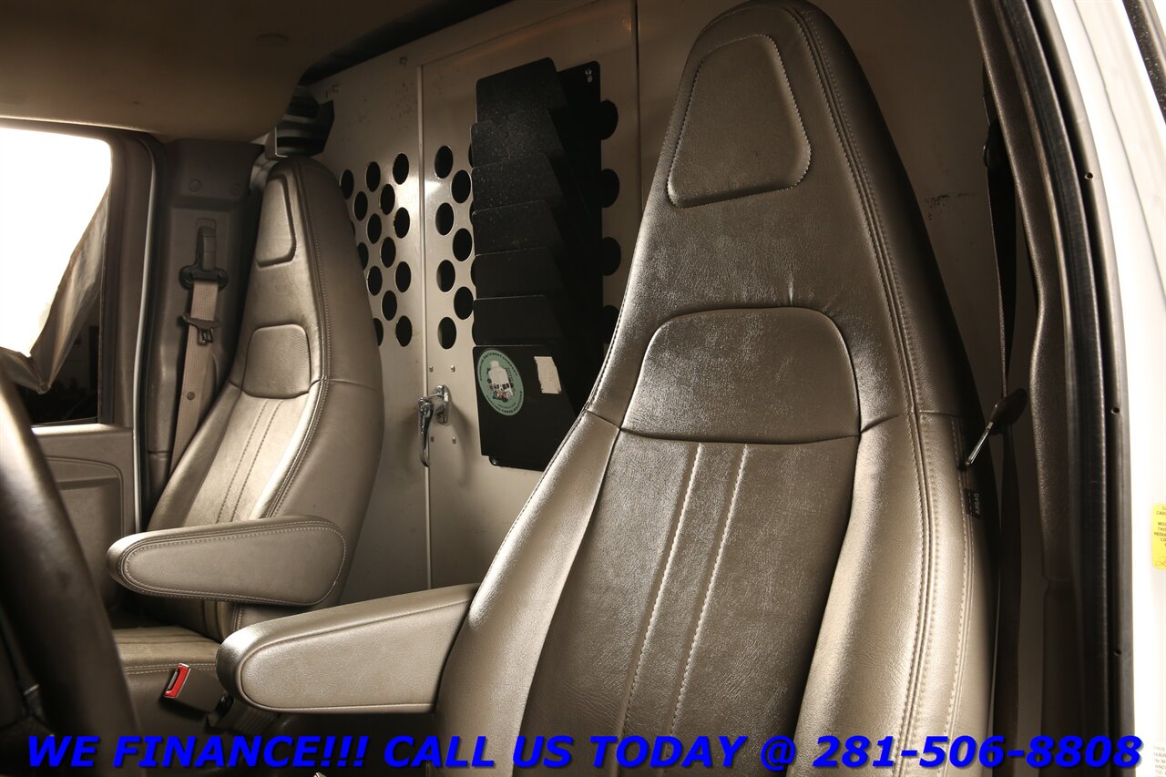 2021 Chevrolet Express 2021 2500 CARGO VAN LEATHER CAMERA CRUISE - Photo 10 - Houston, TX 77031