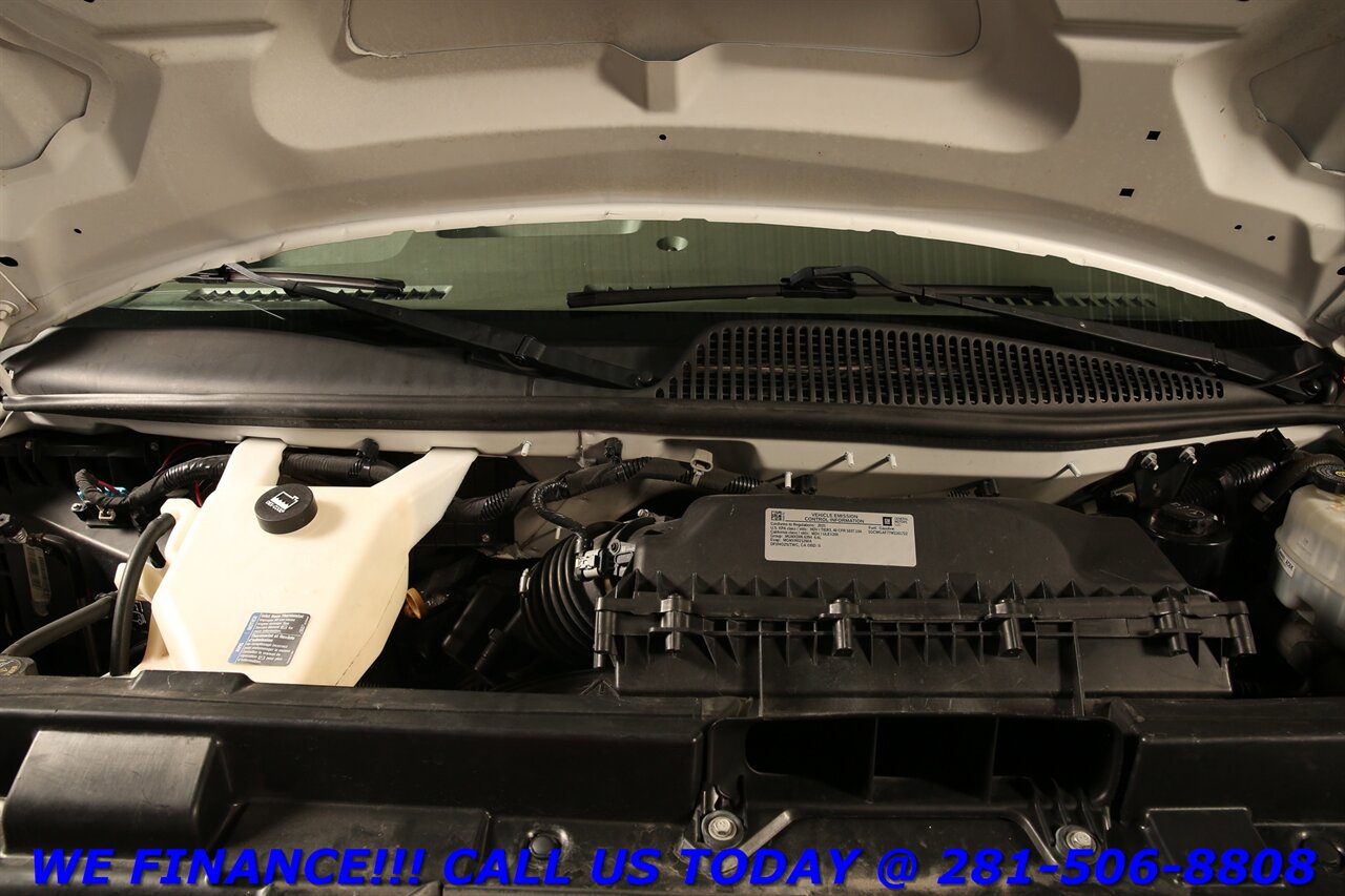 2021 Chevrolet Express 2021 2500 CARGO VAN LEATHER CAMERA CRUISE - Photo 25 - Houston, TX 77031