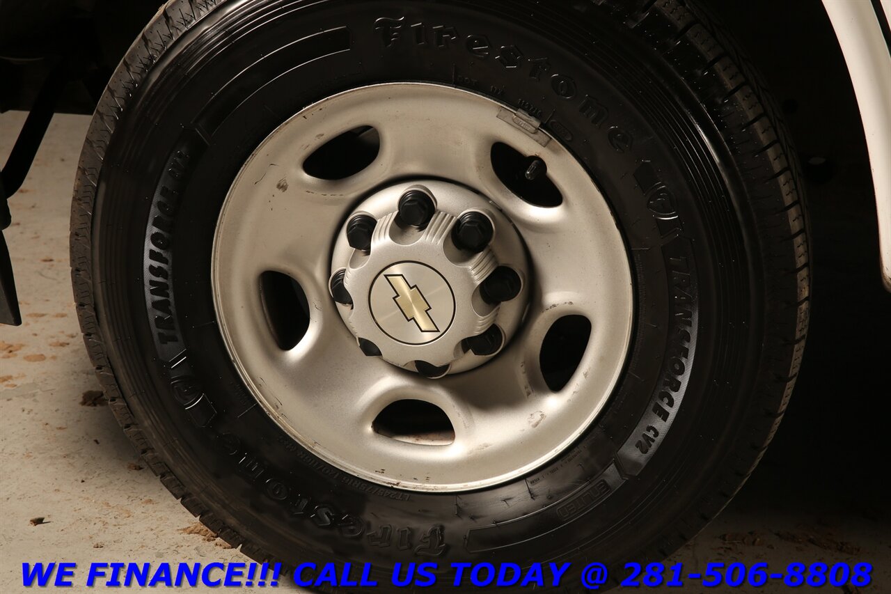 2021 Chevrolet Express 2021 2500 CARGO VAN LEATHER CAMERA CRUISE - Photo 24 - Houston, TX 77031