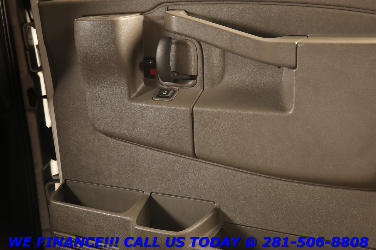 2021 Chevrolet Express 2021 2500 CARGO VAN LEATHER CAMERA CRUISE - Photo 18 - Houston, TX 77031