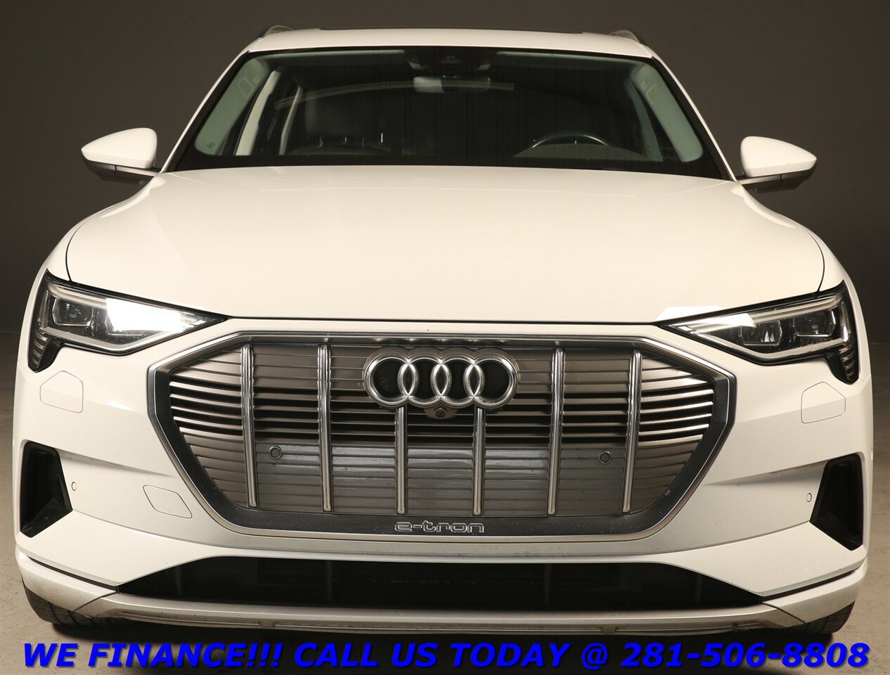 2019 Audi e-tron 2019 Quattro Premium+ AWD NAV PANO CARPLAY DRVASST - Photo 8 - Houston, TX 77031