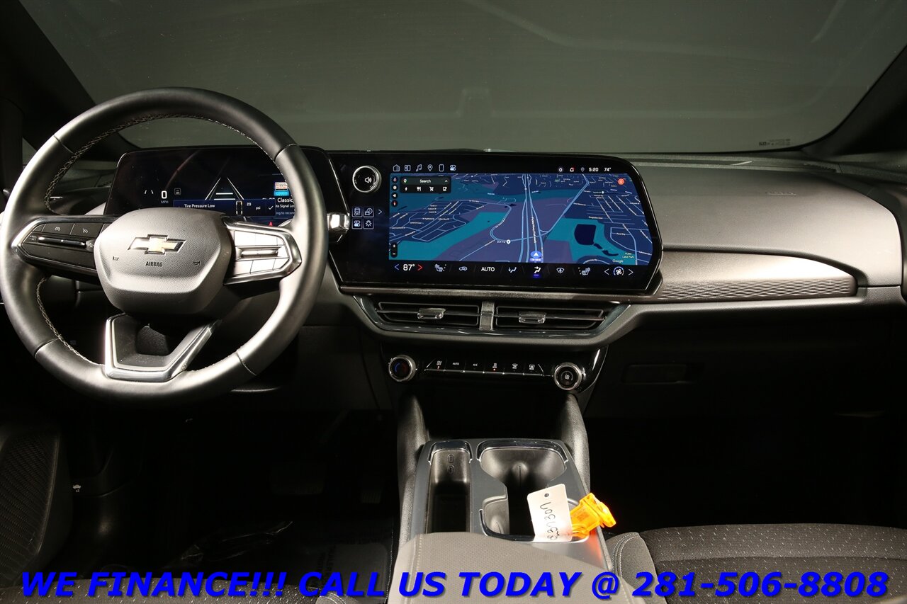 2025 Chevrolet Equinox 2025 EV LT NAV ADAPTCRUISE BLIND CAMERA 12K MILES!   - Photo 2 - Houston, TX 77031