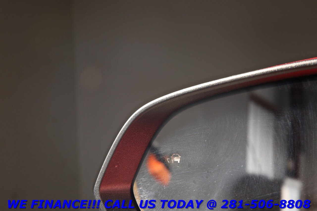 2025 Chevrolet Equinox 2025 EV LT NAV ADAPTCRUISE BLIND CAMERA 12K MILES!   - Photo 10 - Houston, TX 77031