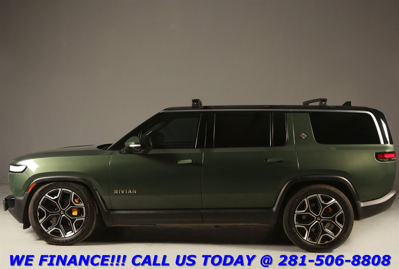 2022 Rivian R1S 2022 Launch Edition AWD 7-PASS NAV PANO ADAPTRIDE - Photo 32 - Houston, TX 77031