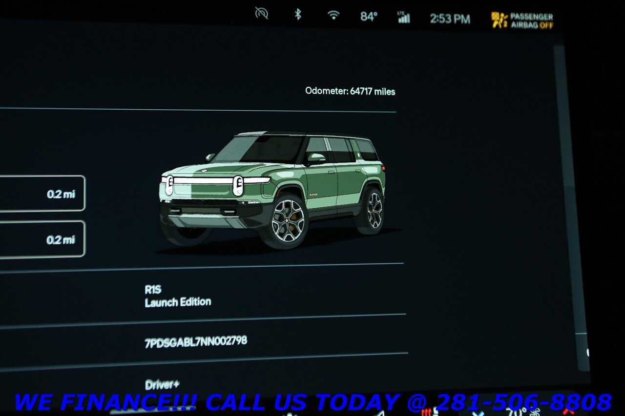 2022 Rivian R1S 2022 Launch Edition AWD 7-PASS NAV PANO ADAPTRIDE - Photo 17 - Houston, TX 77031