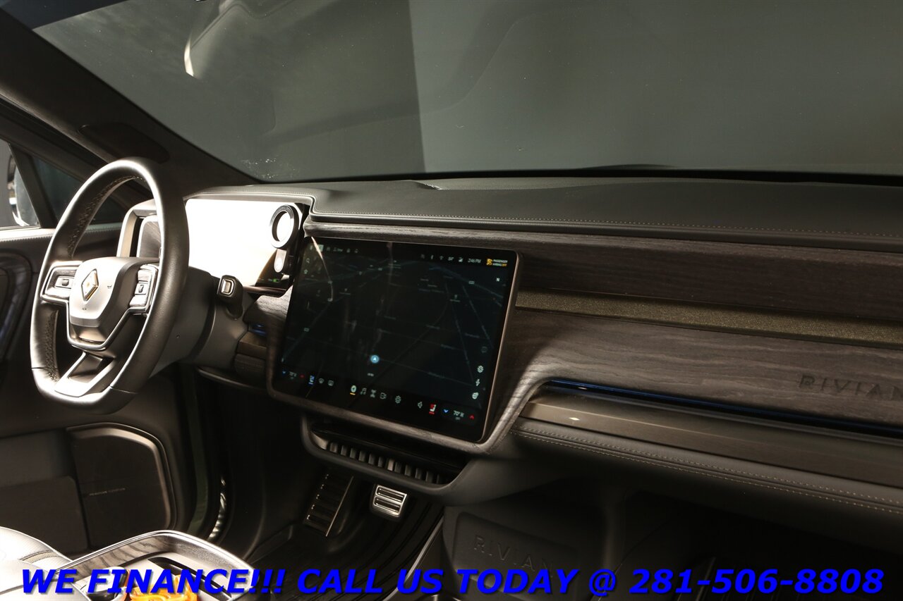 2022 Rivian R1S 2022 Launch Edition AWD 7-PASS NAV PANO ADAPTRIDE - Photo 20 - Houston, TX 77031