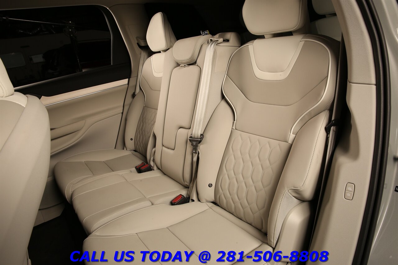2025 Volvo EX90 2025 Ultra AWD NAV HUD PANO PILOTassist 7PASS BOSE - Photo 23 - Houston, TX 77031