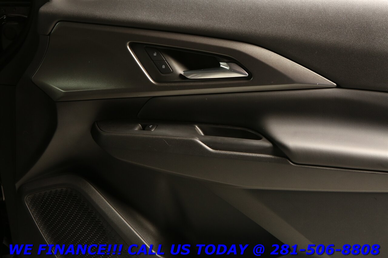 2025 Chevrolet Equinox 2025 EV LT NAV ADAPT CRUISE BLIS CAM 319 MILE RAN - Photo 26 - Houston, TX 77031