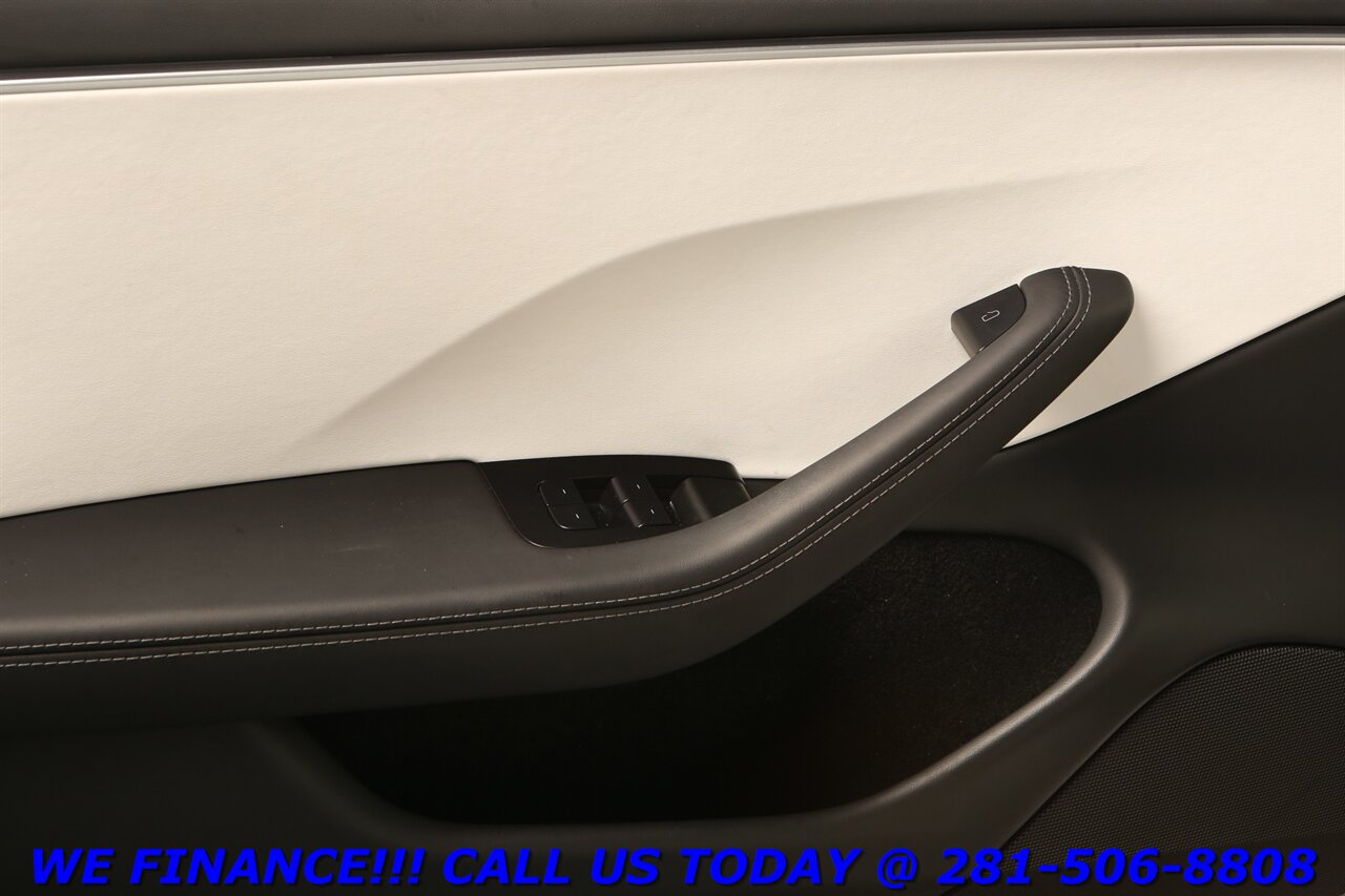 2025 Tesla Model 3 2025 Long Range FSD4 AUTOPILOT PANO WHITE ON WHITE   - Photo 9 - Houston, TX 77031