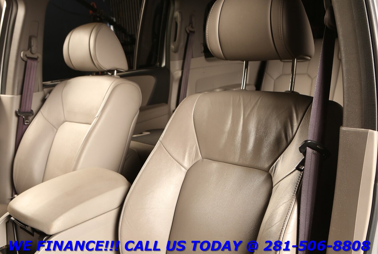 2010 Honda Pilot 2010 Touring NAV 8PASS DVD SUN LEATHER 3ROW 74K   - Photo 11 - Houston, TX 77031