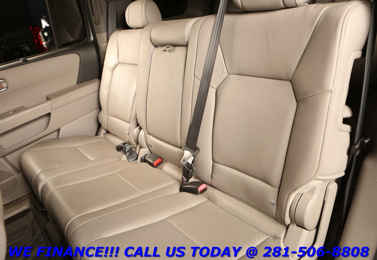 2010 Honda Pilot 2010 Touring NAV 8PASS DVD SUN LEATHER 3ROW 74K   - Photo 20 - Houston, TX 77031