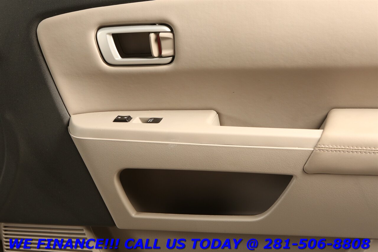 2010 Honda Pilot 2010 Touring NAV 8PASS DVD SUN LEATHER 3ROW 74K   - Photo 25 - Houston, TX 77031