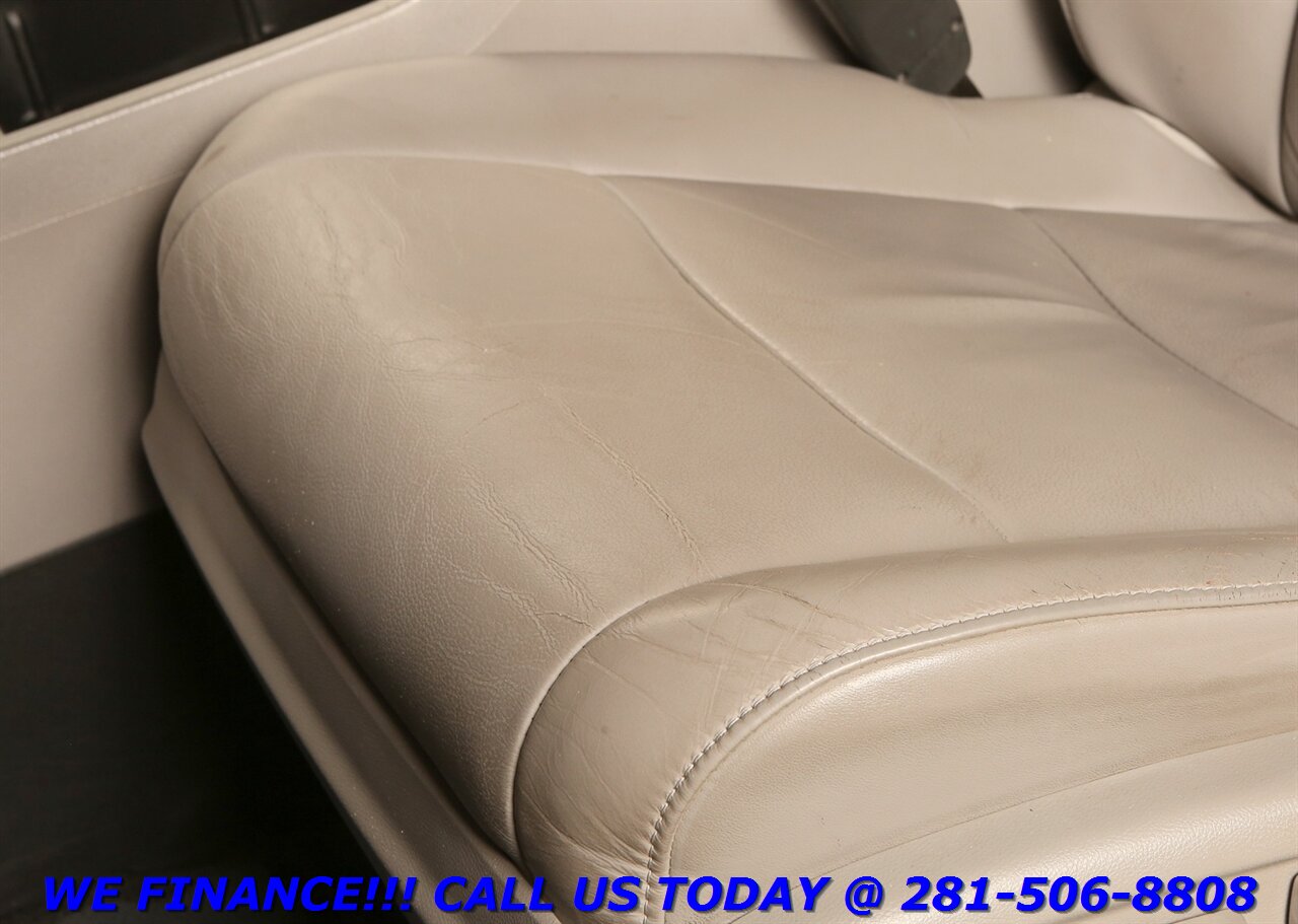 2010 Honda Pilot 2010 Touring NAV 8PASS DVD SUN LEATHER 3ROW 74K   - Photo 12 - Houston, TX 77031