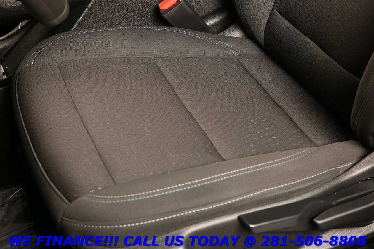 2025 Chevrolet Equinox EV 2025 LT 1 NAV ADAPT CRUISE BLIND CAMERA 20K MLS!!   - Photo 13 - Houston, TX 77031