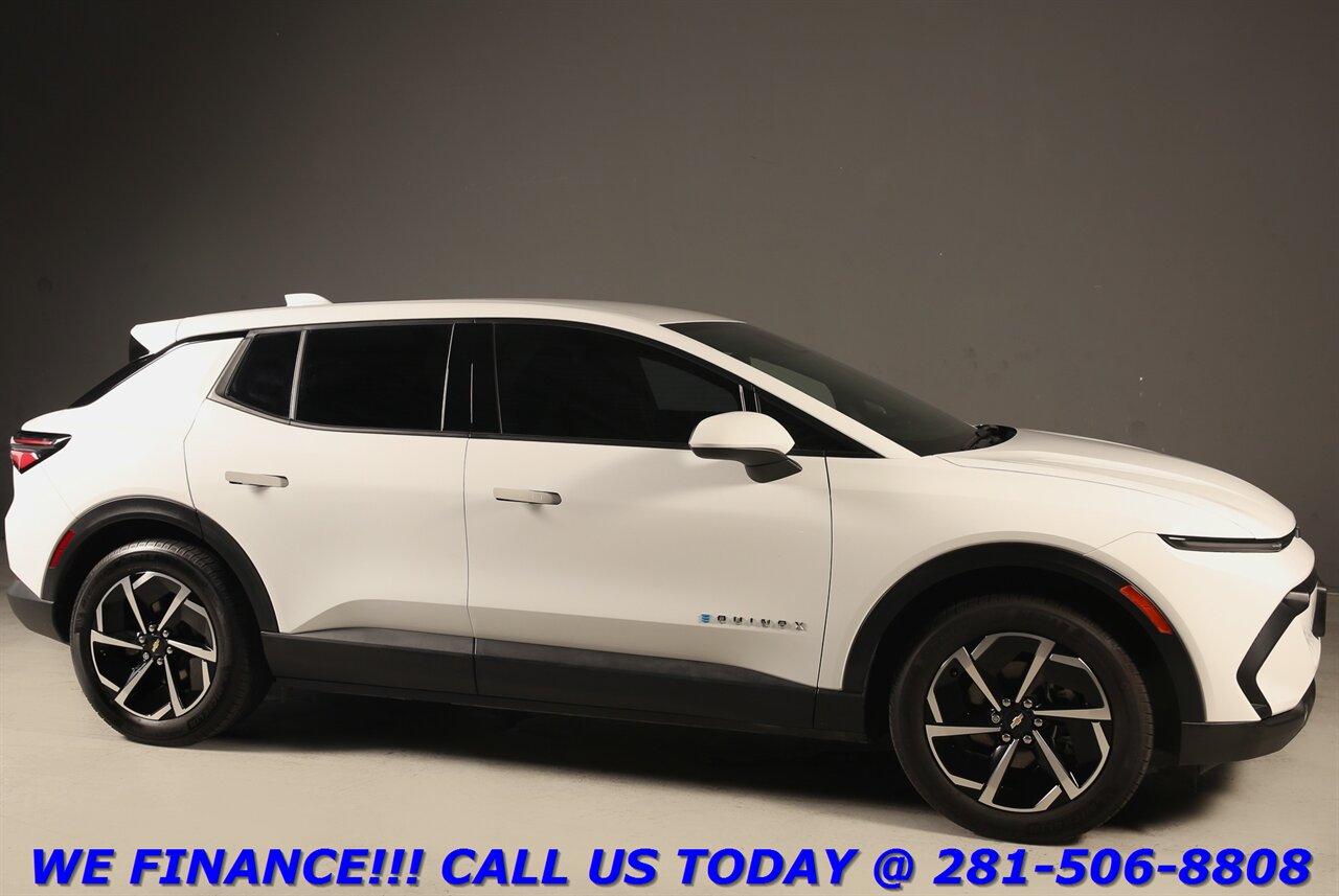 2025 Chevrolet Equinox EV 2025 LT 1 NAV ADAPT CRUISE BLIND CAMERA 20K MLS!!   - Photo 8 - Houston, TX 77031