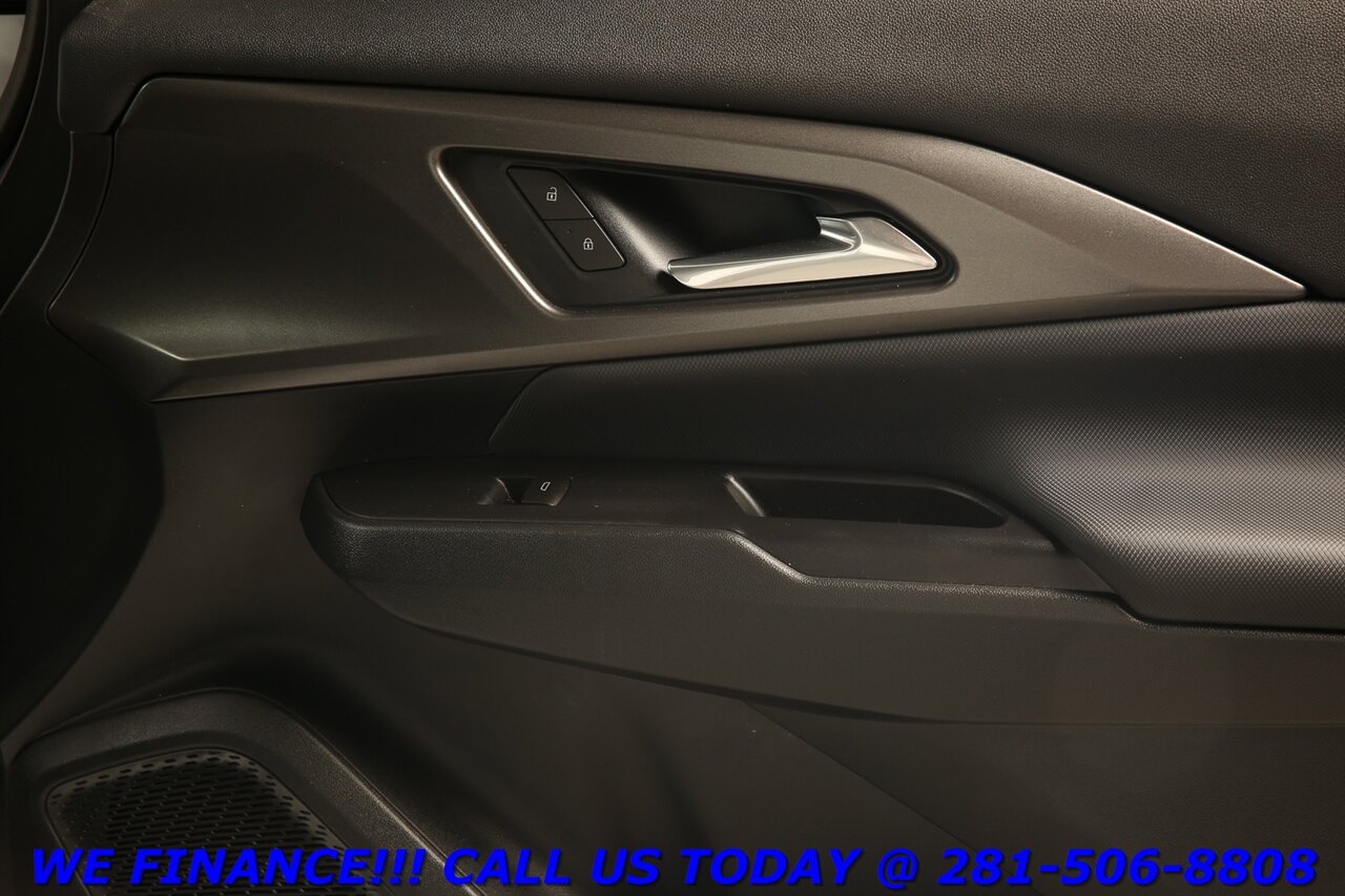 2025 Chevrolet Equinox EV 2025 LT 1 NAV ADAPT CRUISE BLIND CAMERA 20K MLS!!   - Photo 25 - Houston, TX 77031