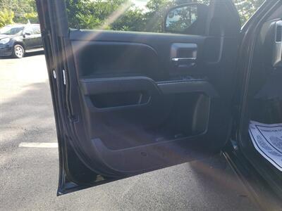 2017 Chevrolet Silverado 1500 LT - Photo 10 - Madison, OH 44057