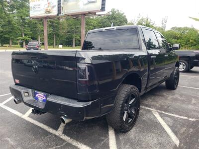 2015 RAM 1500 Express - Photo 5 - Madison, OH 44057