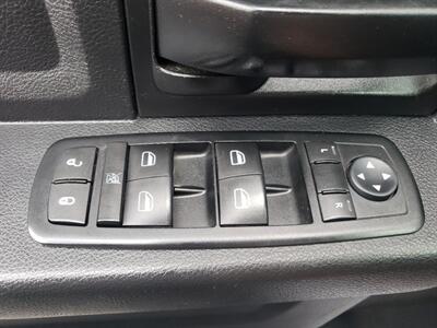 2015 RAM 1500 Express - Photo 28 - Madison, OH 44057