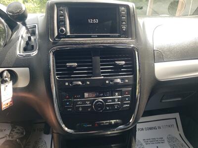 2017 Dodge Grand Caravan GT - Photo 19 - Madison, OH 44057