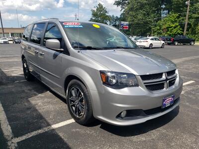 2017 Dodge Grand Caravan GT - Photo 3 - Madison, OH 44057