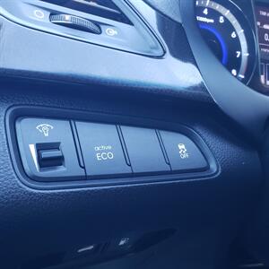 2013 Hyundai Azera - Photo 30 - Madison, OH 44057
