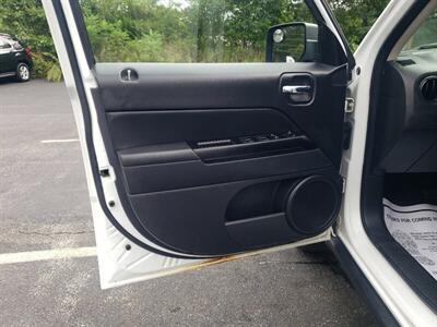 2016 Jeep Patriot High Altitude - Photo 12 - Madison, OH 44057