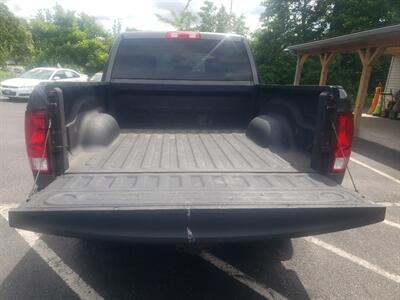 2019 RAM 1500 Classic Express - Photo 33 - Madison, OH 44057