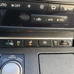 2013 Lexus ES 350 - Photo 23 - Madison, OH 44057