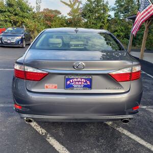 2013 Lexus ES 350 - Photo 5 - Madison, OH 44057