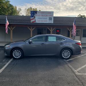 2013 Lexus ES 350 - Photo 7 - Madison, OH 44057