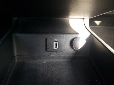2017 Ford Fusion SE - Photo 21 - Madison, OH 44057