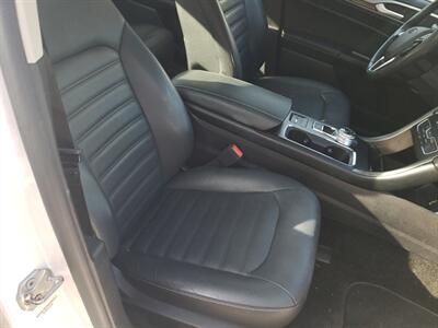 2017 Ford Fusion SE - Photo 16 - Madison, OH 44057